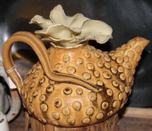 Frangipani teapot